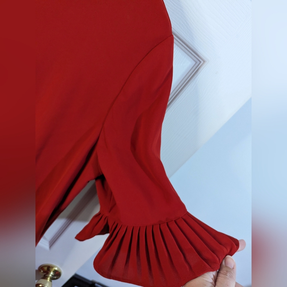 Alfani red flounce dress with bell sleeves size 16 - Picture 4 of 4